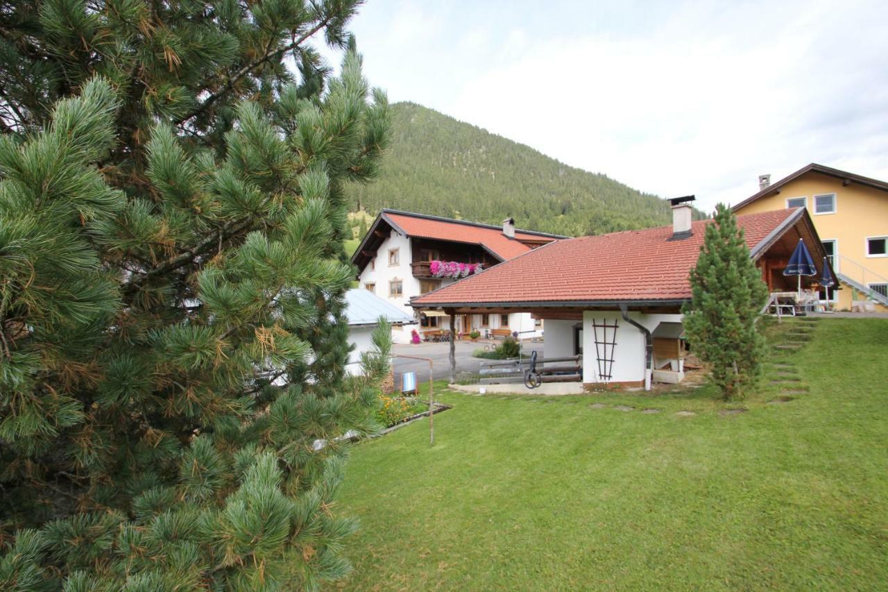 Rimmlhof & Rimmlstube Hotel Berwang Exterior photo