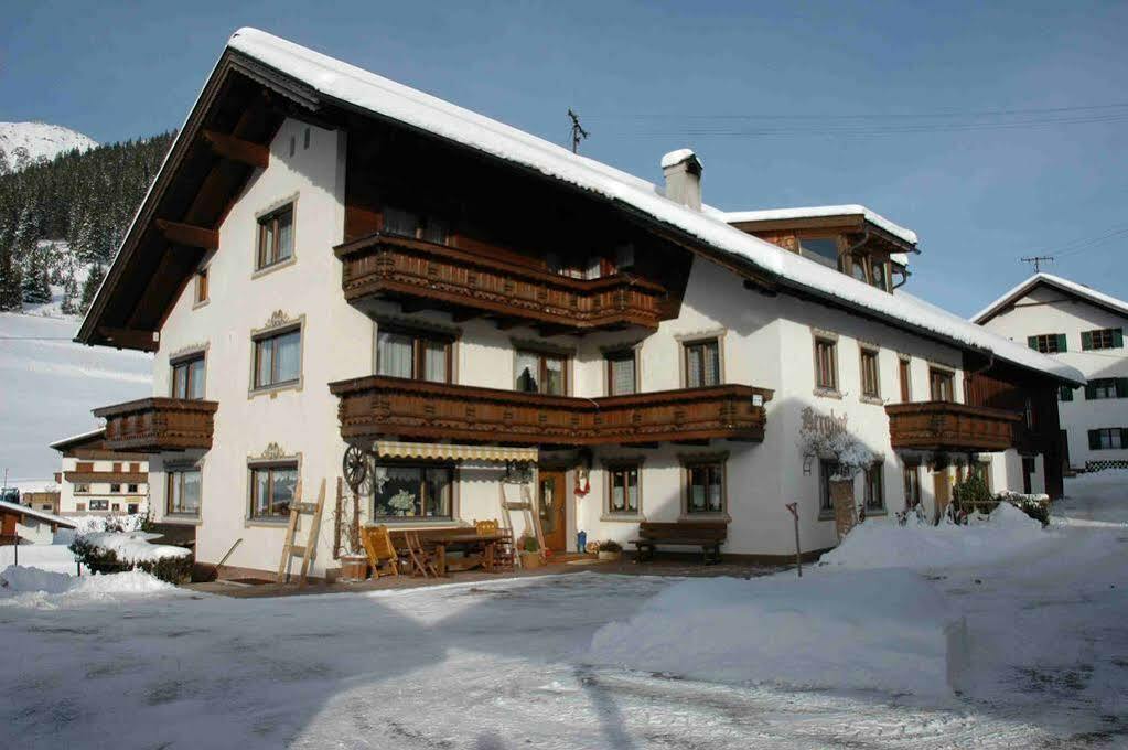 Rimmlhof & Rimmlstube Hotel Berwang Exterior photo